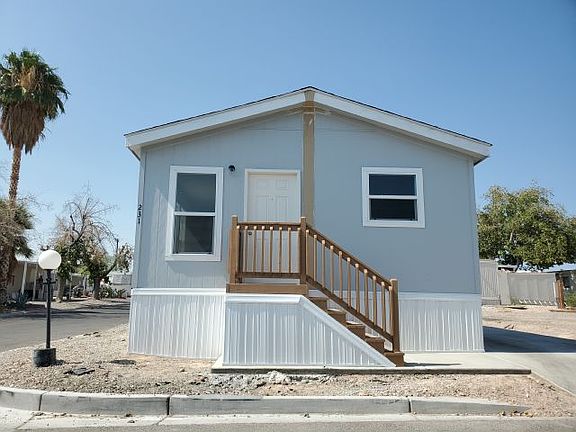 5th image of 2038 Palm St Space 231