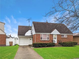 73 Hillside Ave, Cheektowaga, NY 14225