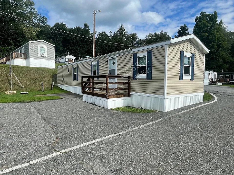 2699 Route 22 #18