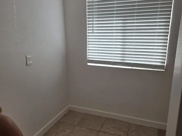 9215 N 13th Pl #5 — Photo 13