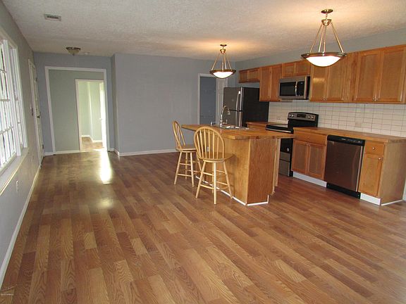 5th image of 4363 Ellis Way NW