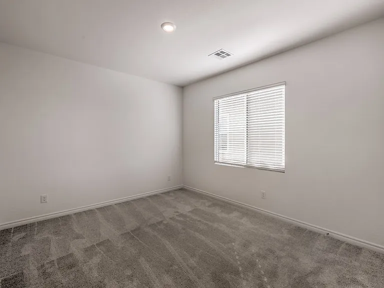 4445 Panoramic View Ave — Photo 33
