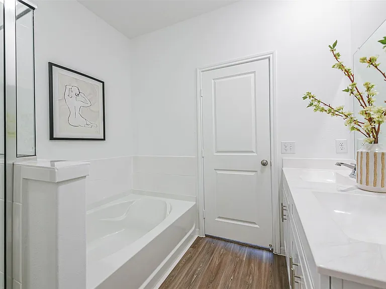 3075 Clydesdale Dr — Photo 24