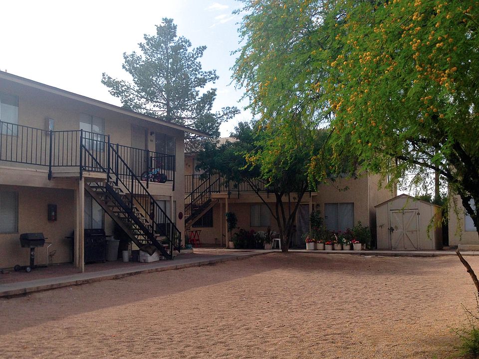 Building Photo 4