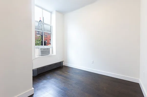 Rented by MNS | media 16