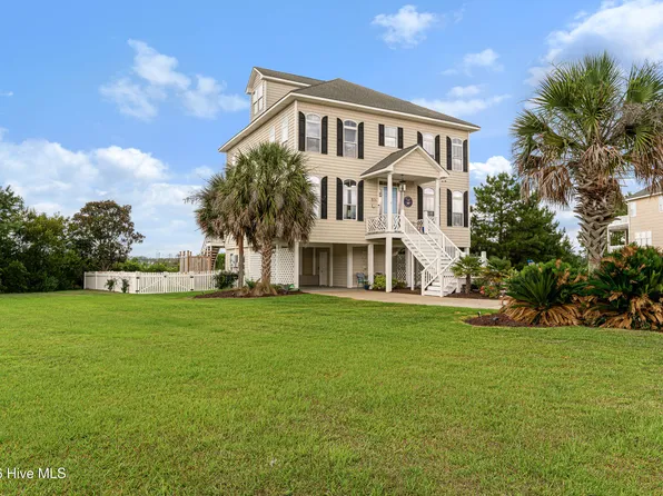 524 Shipmast Court & Slip #4, Beaufort, NC 28516