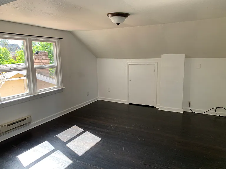 3601 S M St #B — Photo 2