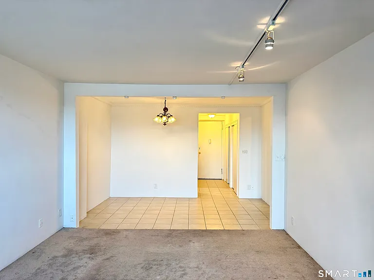 71 Strawberry Hill Ave #802 — Photo 3