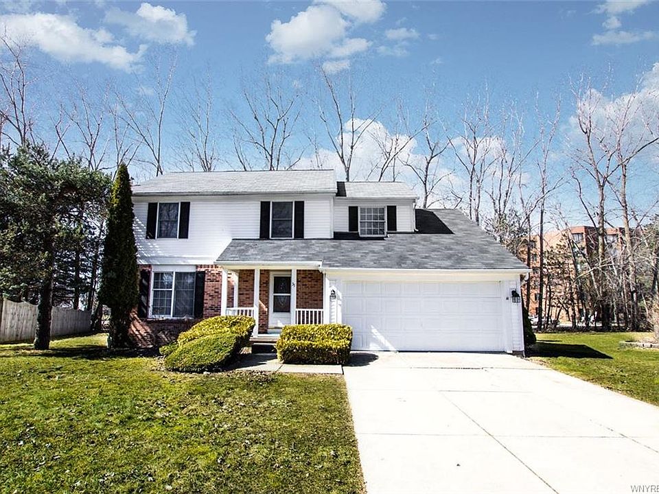 1st image of 35 Deepwood Ct