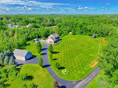1658 Nature Dr, Ontario, NY, 14519