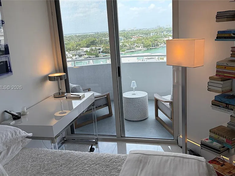6301 Collins Ave #1207 — Photo 18