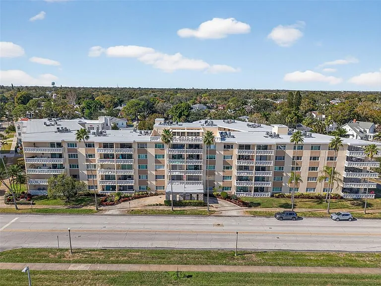 1200 N Shore Dr NE #201 — Photo 44