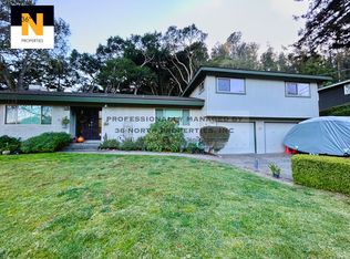 6980 Lakeview Dr, Salinas, CA 93907