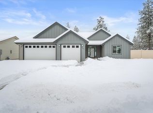 3404 E Yearling Rd, Chattaroy, WA 99003