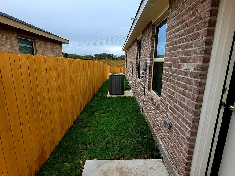 2318 Zanoletti Dr #A — Photo 17