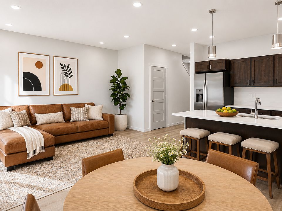 1st image of 21 Lotus Ln