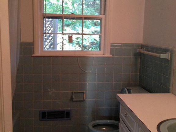 Common Bathroom