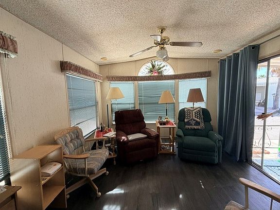 4th image of 400 N Plaza Dr #703