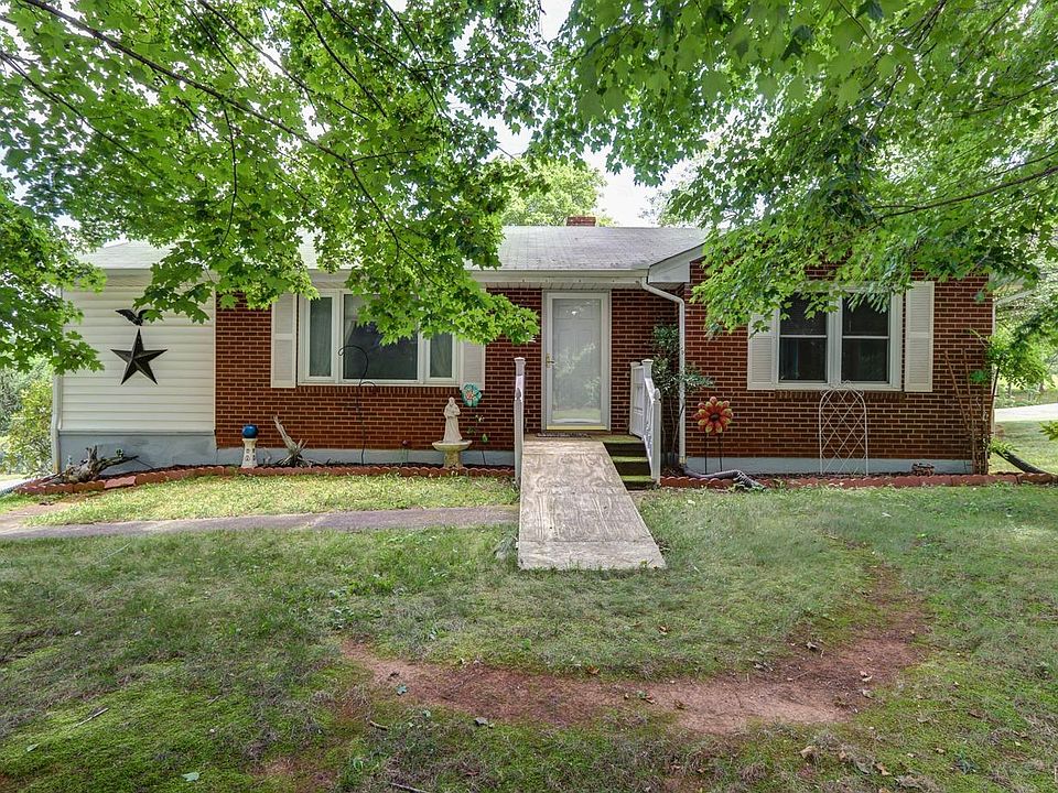 1st image of 1151 E Main St