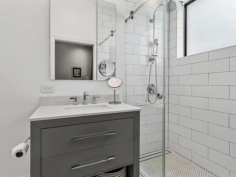 16388 Bridlewood Cir — Photo 36