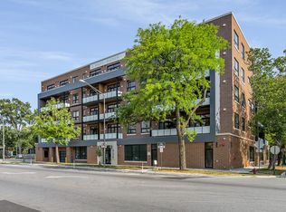 Maeve on Madison, Oak Park, IL 60302