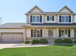 331 Southing Grange, Cottage Grove, WI 53527