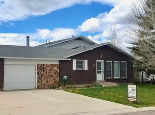 105 Independence Dr, Evanston, WY 82930