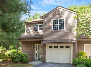 210-210A Ridgefield Cir #A, Clinton, MA 01510