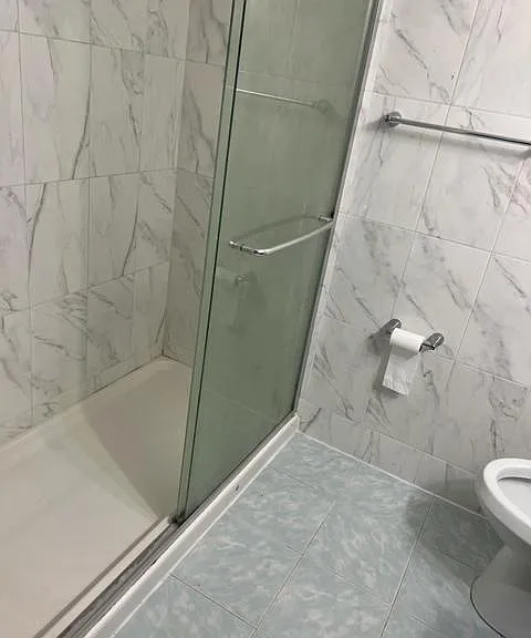 1114 W Oxford St — Photo 10