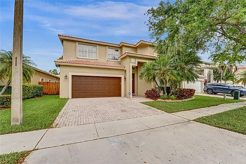 16763 NW 13th St Photo 1