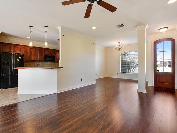 5th image of 121 Pinnacle Dr