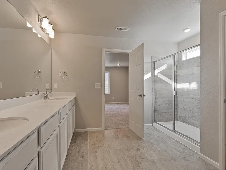 4115 S Netherland Cir — Photo 9