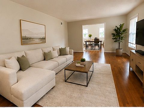3rd image of 426 Sehoy Cir