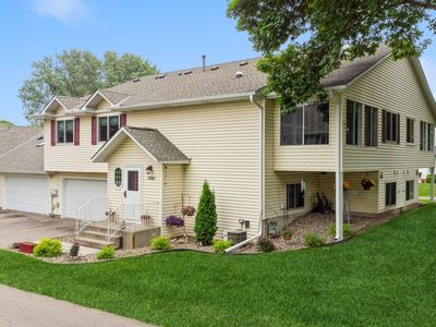 3726 Gershwin Ln N, Oakdale, MN, 55128