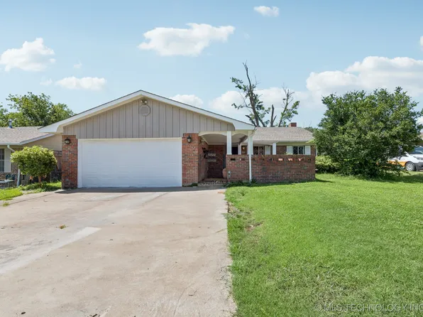 6922 E 15th Pl, Tulsa, OK 74112