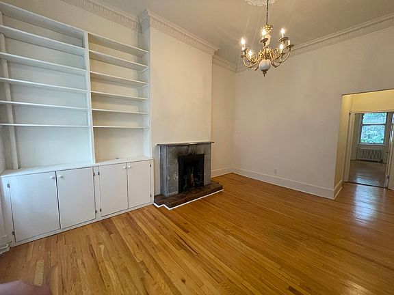 3rd image of 330 W 22nd St APT 2
