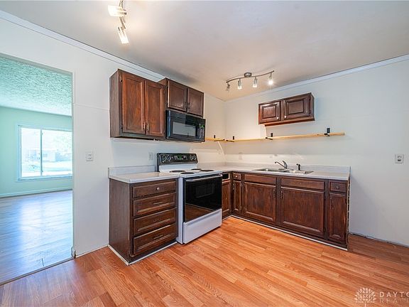 5th image of 4141 Melgrove Ave