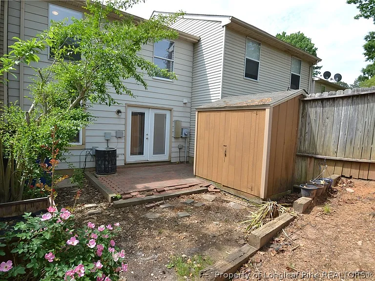 4326 Halliwell Dr — Photo 38