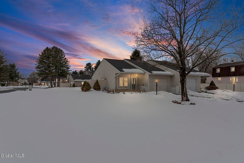 4th image of 119 Fort Hunter Road