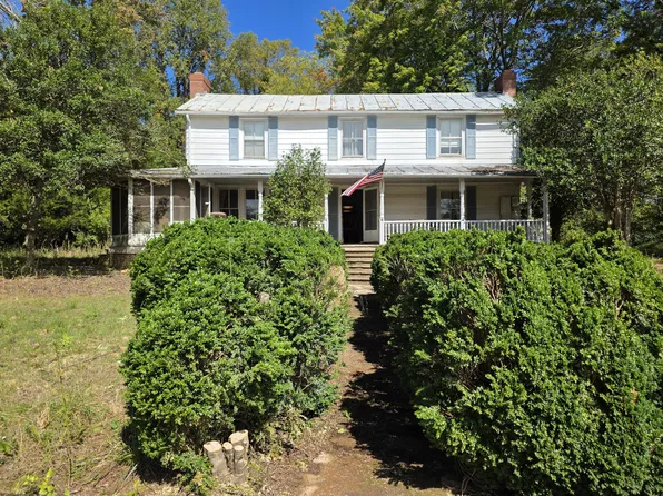 147 Hardin Reynolds Rd, Critz, VA 24082