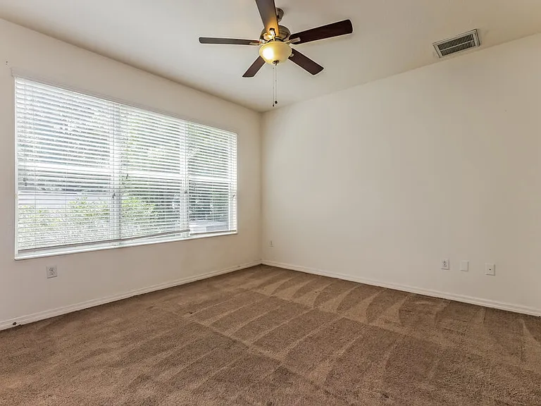 8309 Deerland Bluff Ln — Photo 11
