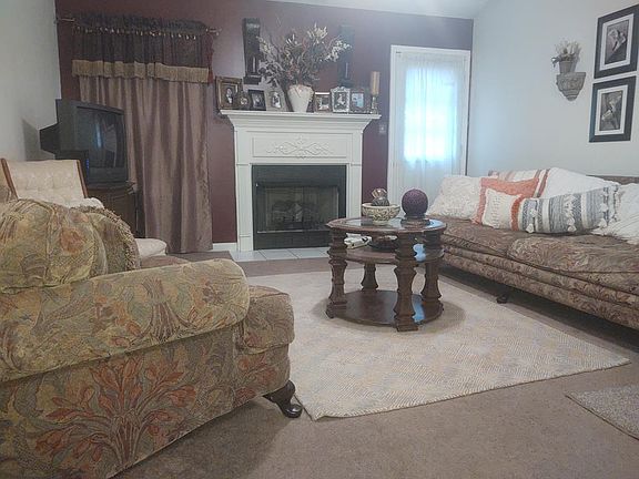 4th image of 365 Crawford Mill Ln
