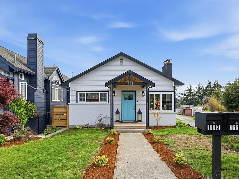 1113 S Pearl St — Photo 1