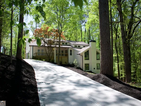 3820 Fox Creek Ct, Marietta, GA 30062