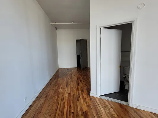 Rented by Garden Management | media 43