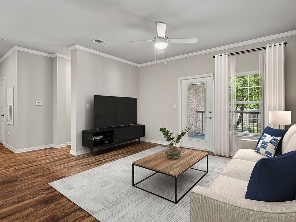 Living room with hard surface flooring