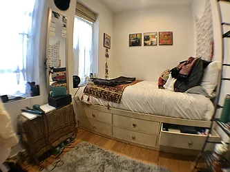 Rented by Kahen Properties