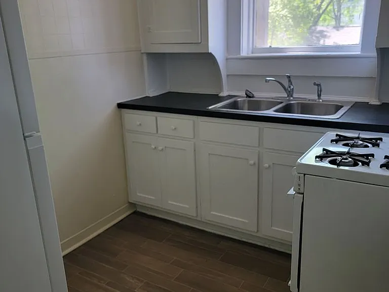 811 Walker Ave — Photo 10