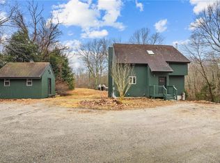 201 Congdon Rd, Voluntown, CT 06384