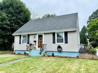 3 Windsor Rd, Hamden, CT 06517